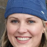 Aurora hunter portrait